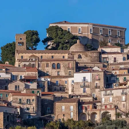 אתר נופש Trezene Village 4*