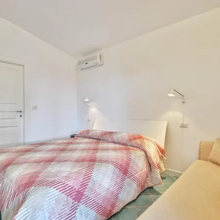 Trezene Village Resort 4*